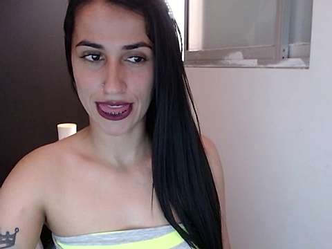 Live sex webcam photo for sofia_jon #245077322