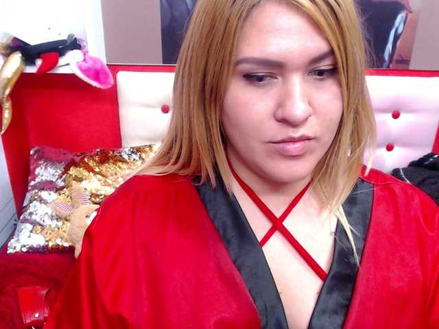 Live sex webcam photo for BIGdirtyslave #246007916