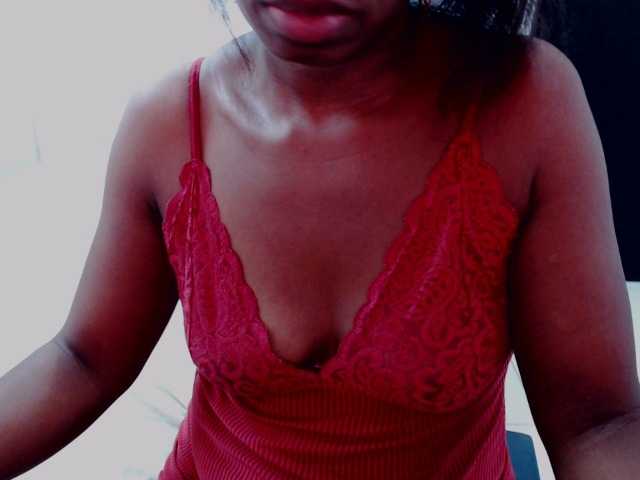 Live sex webcam photo for briyitza #253160692