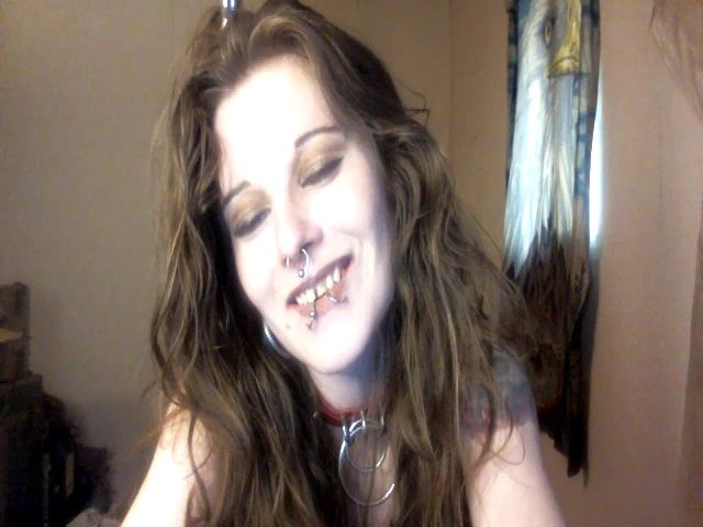 Live sex webcam photo for LumberJane #260192917