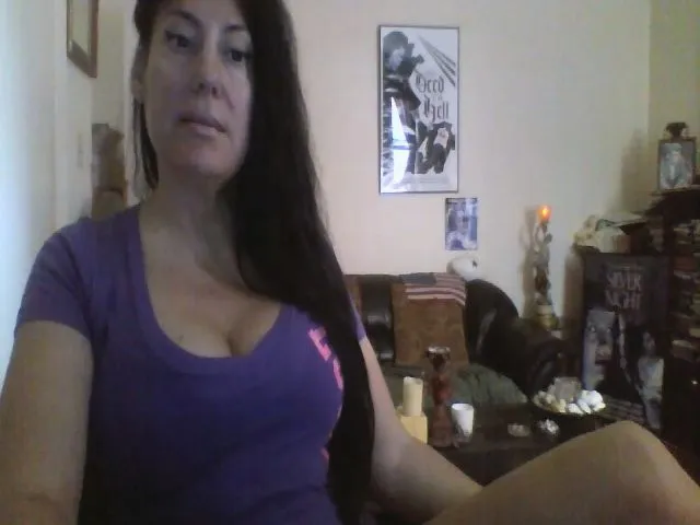 Live sex webcam photo for ExoticMixx #258756347