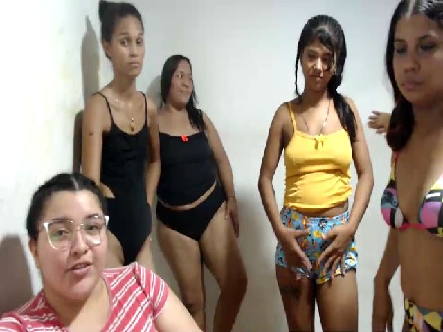 Live sex webcam photo for flor__latina #260997129