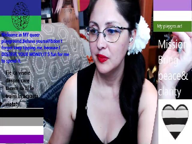 Live sex webcam photo for ImperatrizaS #255184389