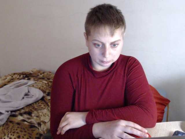 Live sex webcam photo for sandriana #240982227