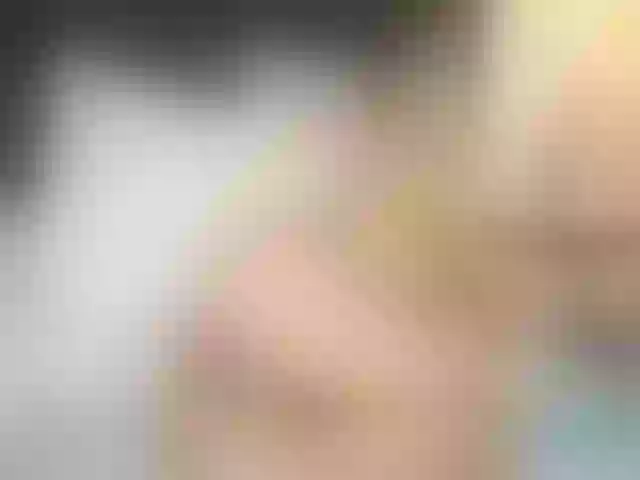 Live sex webcam photo for GeniBae #254386157