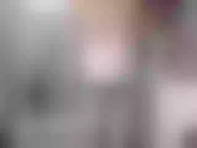 Live sex webcam photo for YummyLOR #253061664