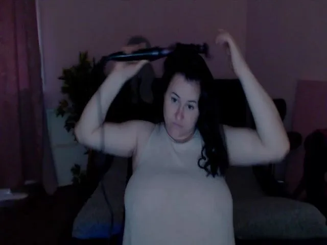 Live sex webcam photo for JulietTillery #254511809