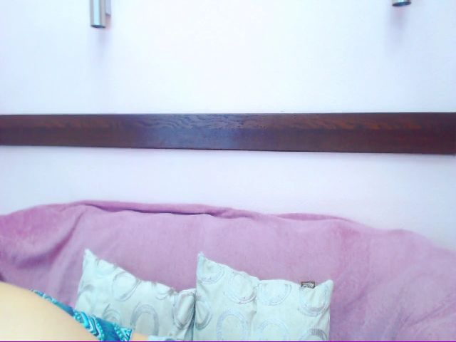 Live sex webcam photo for BlueAbelle #262515969