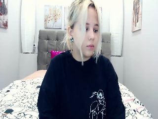 Live sex webcam photo for Helokit #252130795