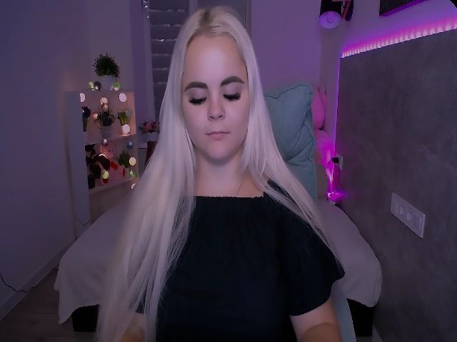 Live sex webcam photo for Jenni__fer #260271119