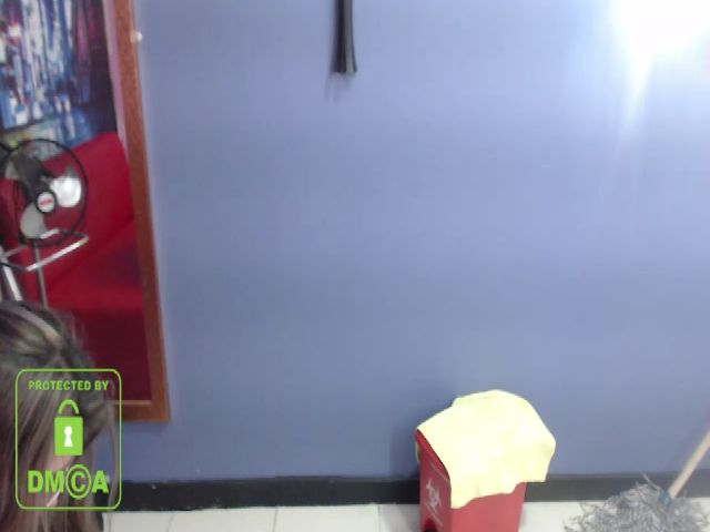 Live sex webcam photo for Jenifer_b #262332295