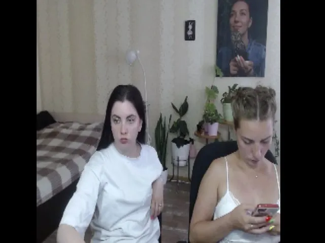 Live sex webcam photo for UrBlack_Kitty #253439937