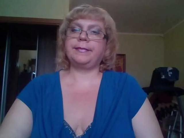 Live sex webcam photo for LOLA88888 #245274803