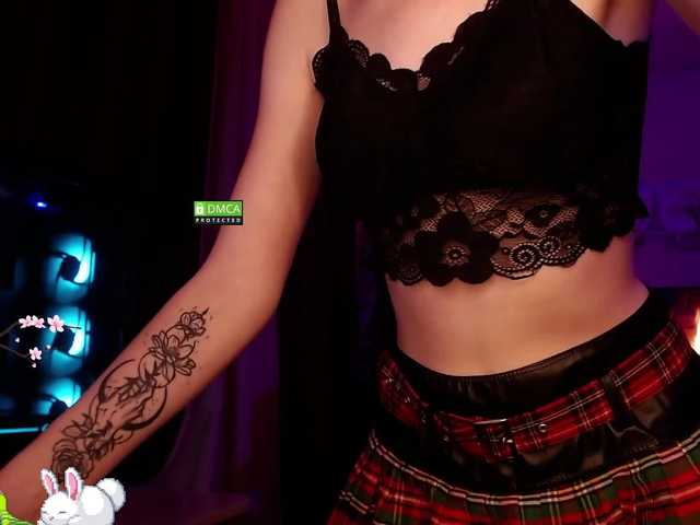 Live sex webcam photo for Annelitt #287947810