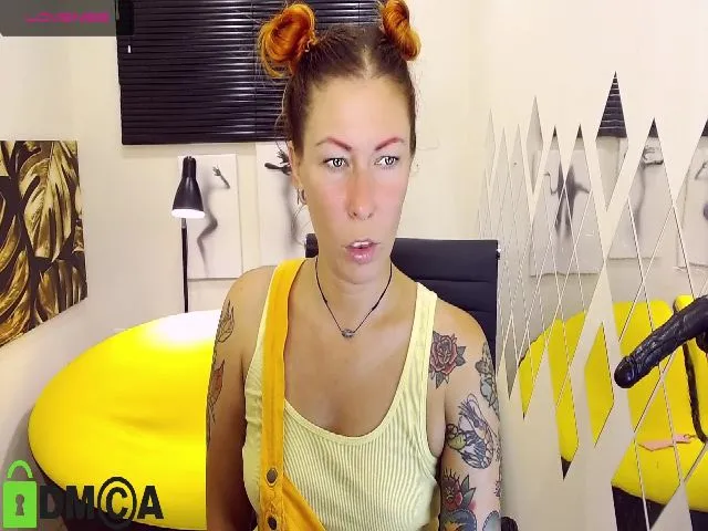 Live sex webcam photo for MarvelousLilu #262769915