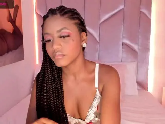 Live sex webcam photo for vanessabianch #243565307