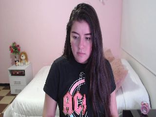 Live sex webcam photo for Frida_porn #251765866