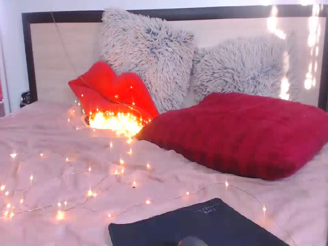 Live sex webcam photo for TIFFANY__MFC #257641257