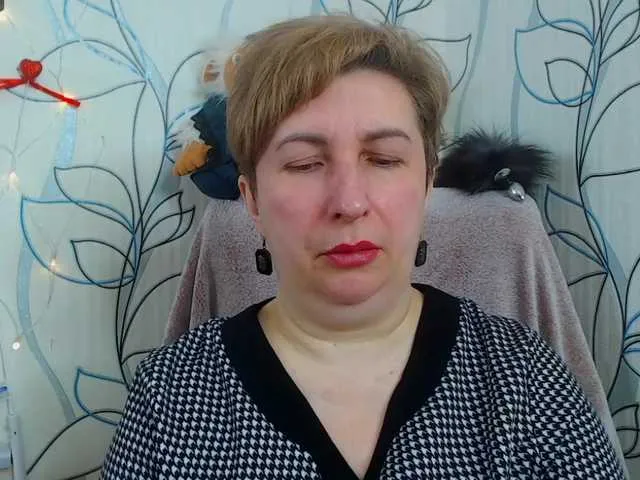 Live sex webcam photo for DepravedMadam #241328836