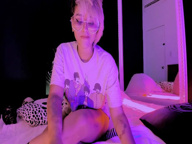 Live sex webcam photo for AbraxxysHotel #254285959