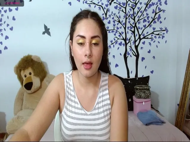 Live sex webcam photo for Cristal_zz #257099871