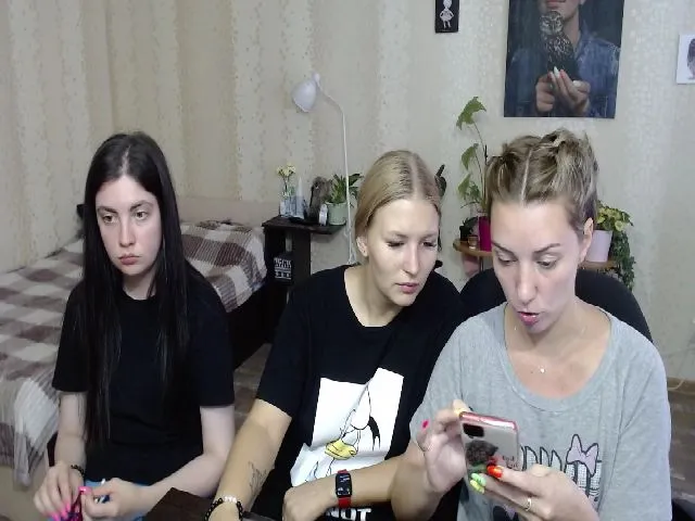 Live sex webcam photo for UrBlack_Kitty #256277511