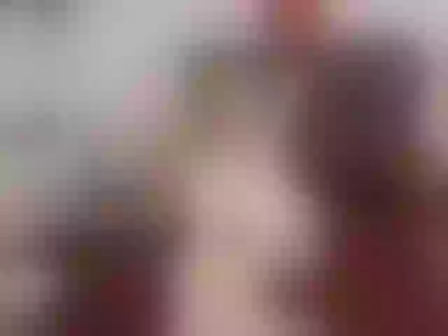 Live sex webcam photo for Maggiemilff #260474031