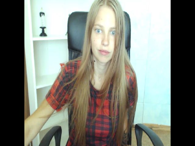 Live sex webcam photo for SshyTeen #263525702