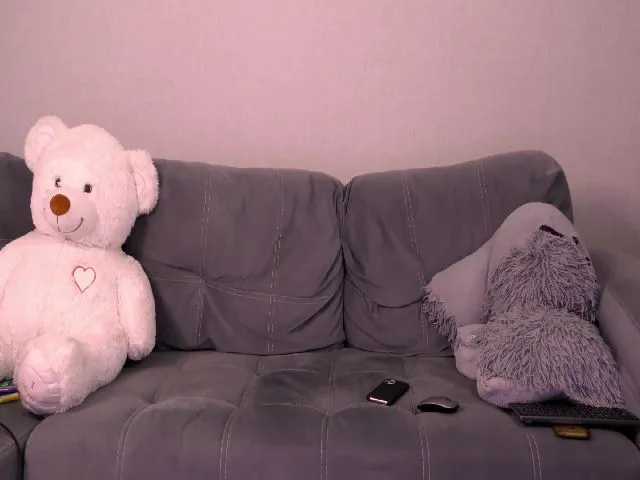 Live sex webcam photo for EvelinaFox #259232694