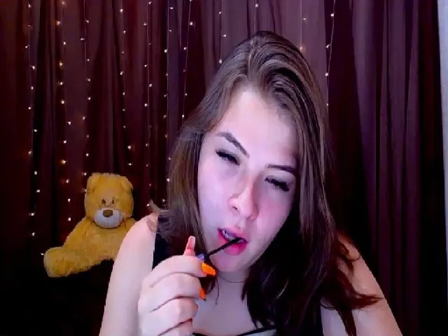 Live sex webcam photo for DonnaDixxon #260275086