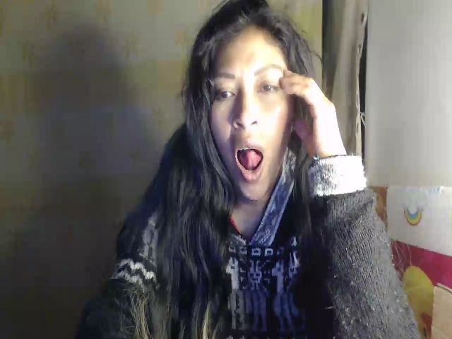 Live sex webcam photo for CHILENITAHOT #259051266