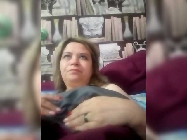 Live sex webcam photo for -Raven40- #241399897