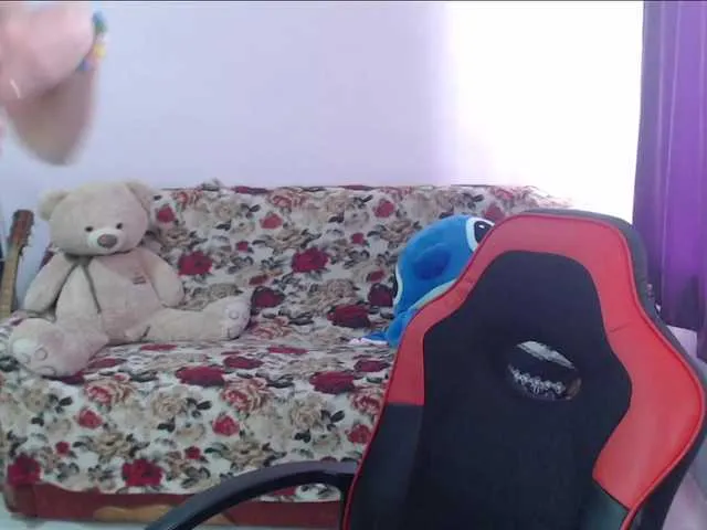 Live sex webcam photo for Ereskigal333 #241340123