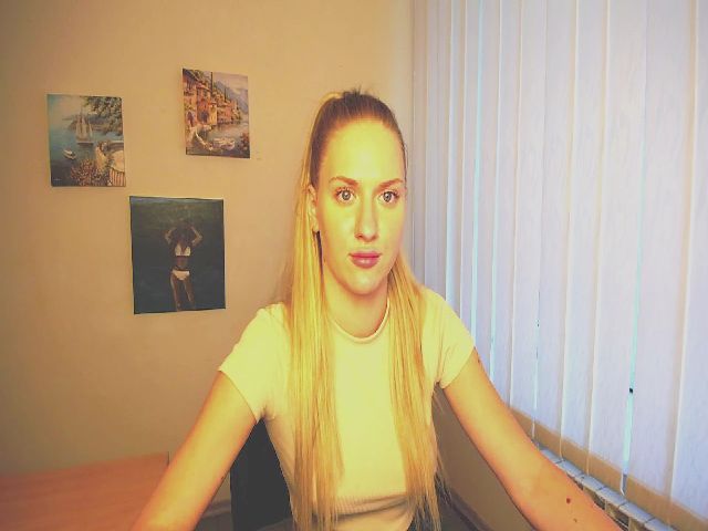 Live sex webcam photo for Likainflower #263763411