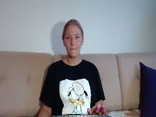 Live sex webcam photo for UrBlack_Kitty #252089586