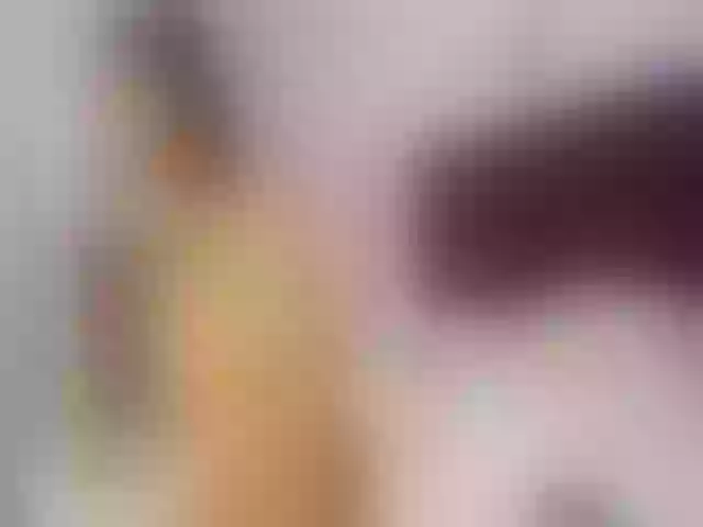 Live sex webcam photo for LittleRed2u #260317739