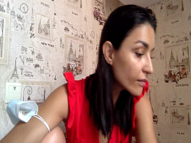 Live sex webcam photo for JolyBoss #265372145