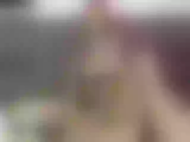 Live sex webcam photo for ErikaActive #259556617