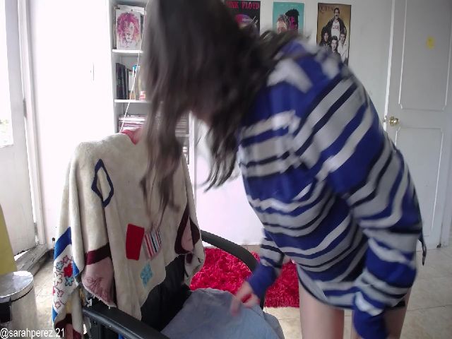 Live sex webcam photo for Cherrybunny21 #257099975