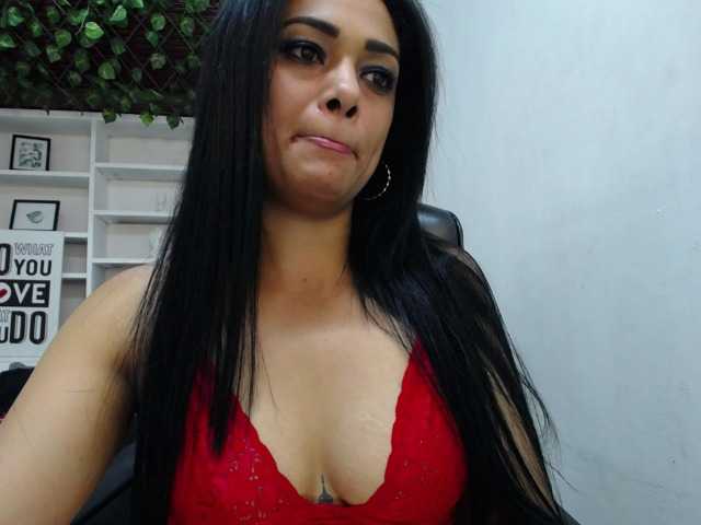 Live sex webcam photo for Indra-hot #241069706