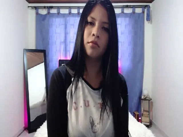 Live sex webcam photo for Gia_noah #263916840