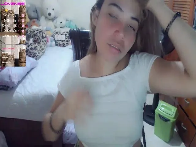 Live sex webcam photo for Meganhill_ #262813125