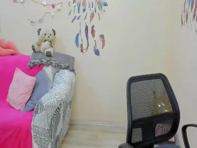 Live sex webcam photo for MurrGirl #260141214