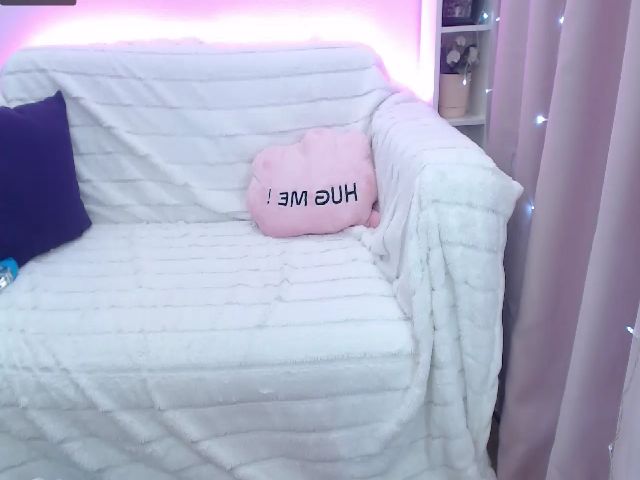 Live sex webcam photo for Julia_K #255596546