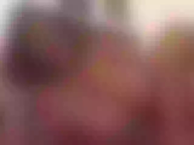 Live sex webcam photo for Sexishantal19 #255403497