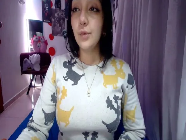 Live sex webcam photo for Sexy_lolas #261821889