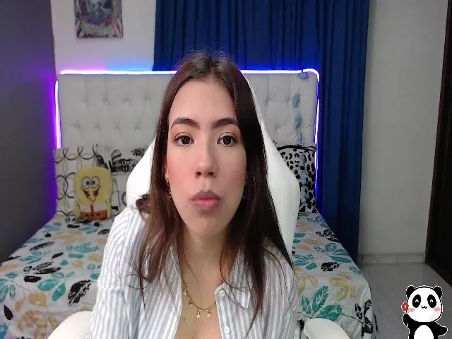 Live sex webcam photo for Madison555 #264239108