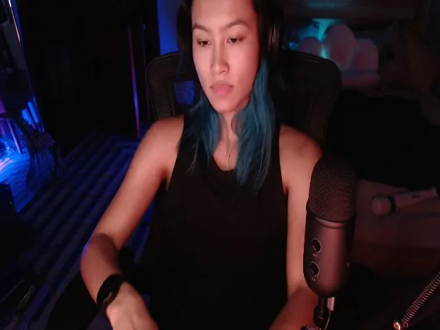 Live sex webcam photo for violishh #265318011