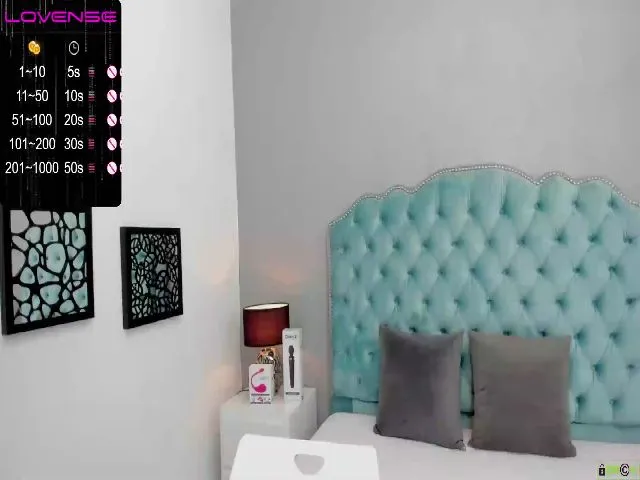 Live sex webcam photo for Esmeralda_R #262310956