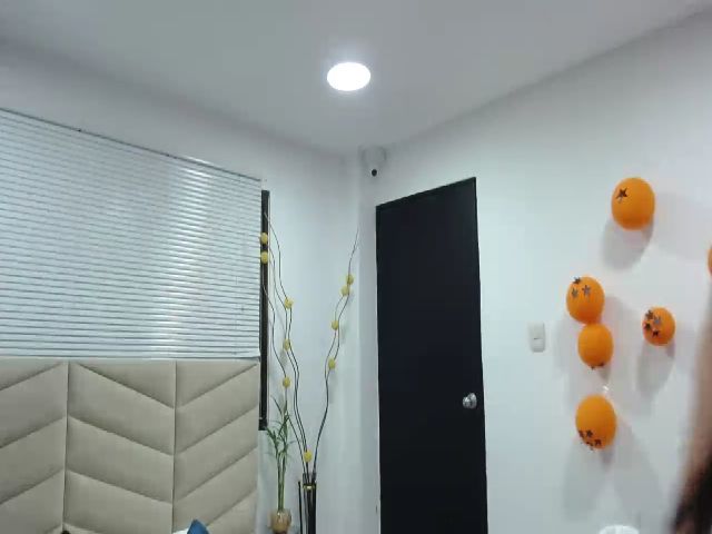 Live sex webcam photo for ShenLong3 #254265051